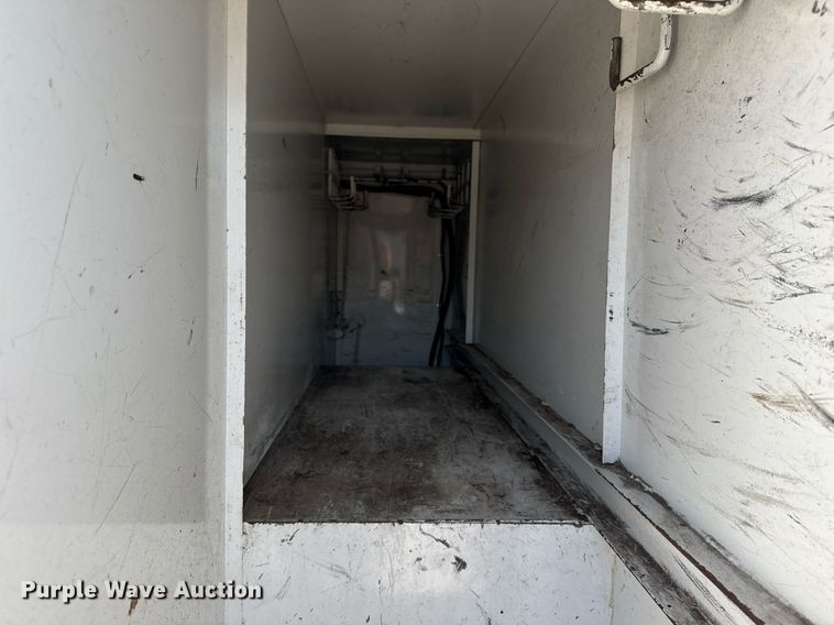 image for item EG5948 2013 Freightliner Business Class M2 digger derrick truck