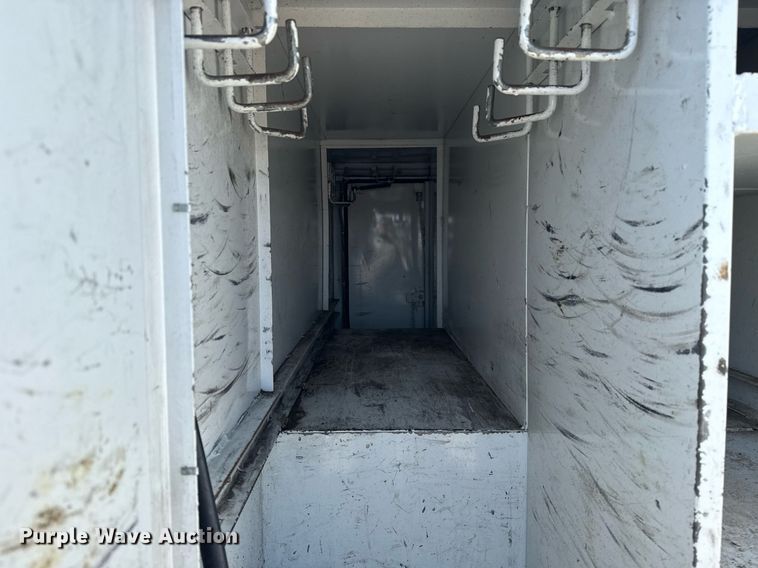 image for item EG5948 2013 Freightliner Business Class M2 digger derrick truck