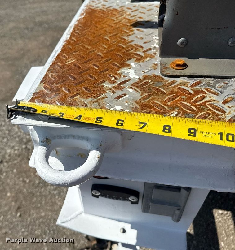 image for item EG5948 2013 Freightliner Business Class M2 digger derrick truck