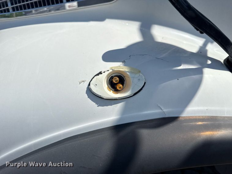 image for item EG5948 2013 Freightliner Business Class M2 digger derrick truck