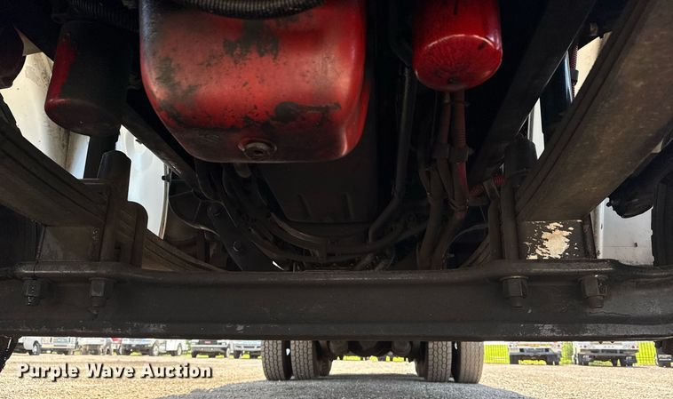 image for item EG5948 2013 Freightliner Business Class M2 digger derrick truck