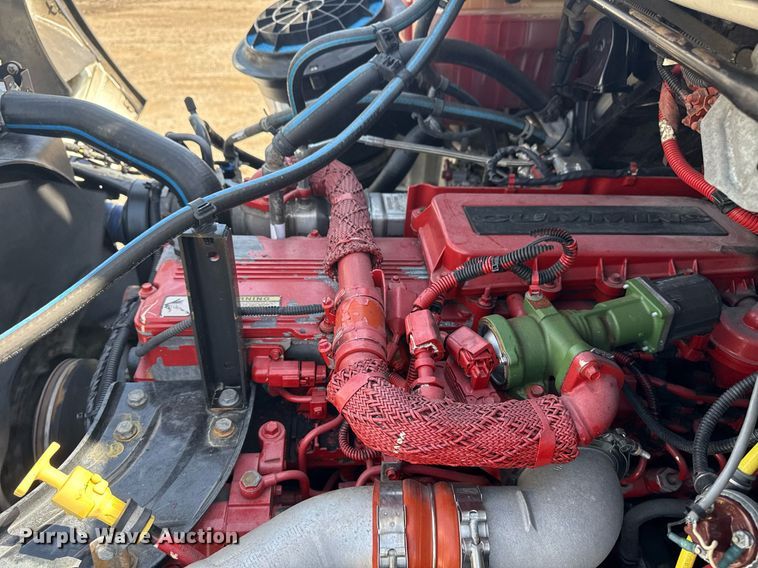 image for item EG5948 2013 Freightliner Business Class M2 digger derrick truck