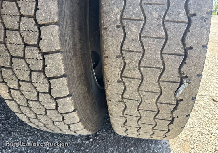 image for item EG5948 2013 Freightliner Business Class M2 digger derrick truck