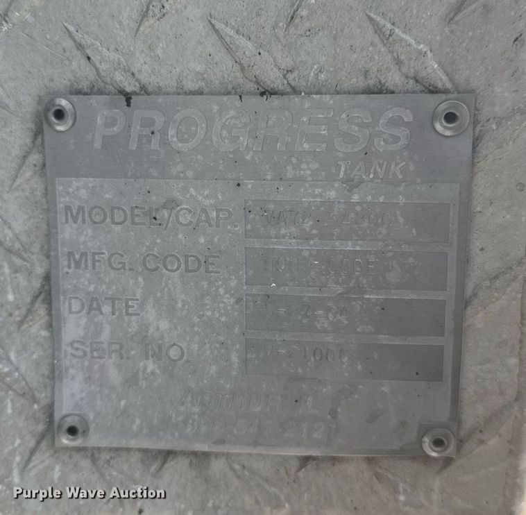 image for item EG5950 2015 Freightliner 114SD vacuum truck