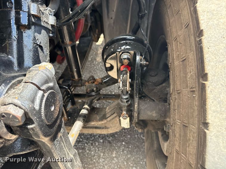 image for item EG5950 2015 Freightliner 114SD vacuum truck