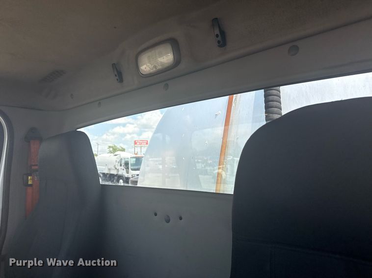 image for item EG5950 2015 Freightliner 114SD vacuum truck