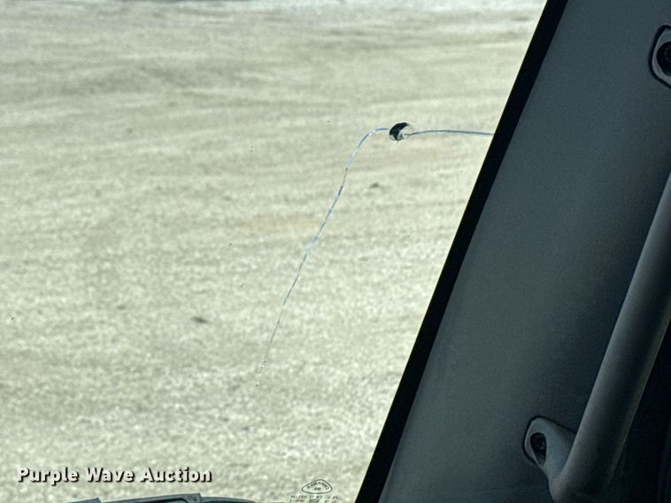 image for item EG5950 2015 Freightliner 114SD vacuum truck