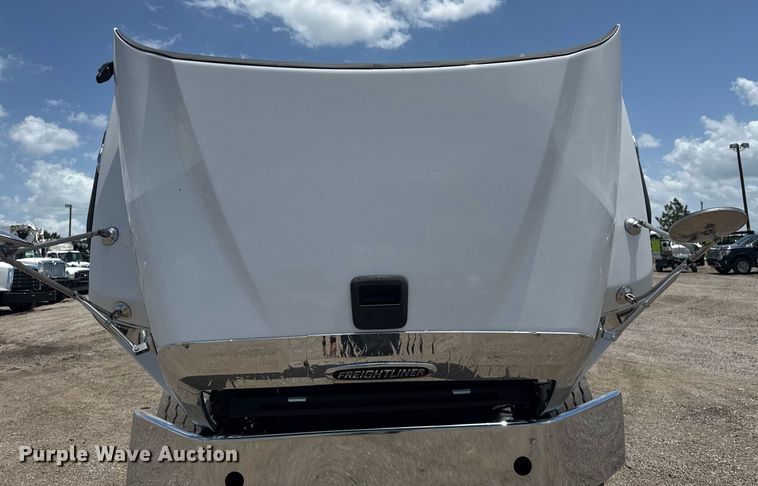 image for item EG5950 2015 Freightliner 114SD vacuum truck