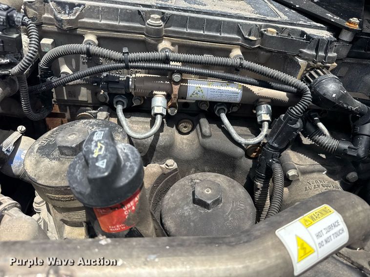 image for item EG5950 2015 Freightliner 114SD vacuum truck