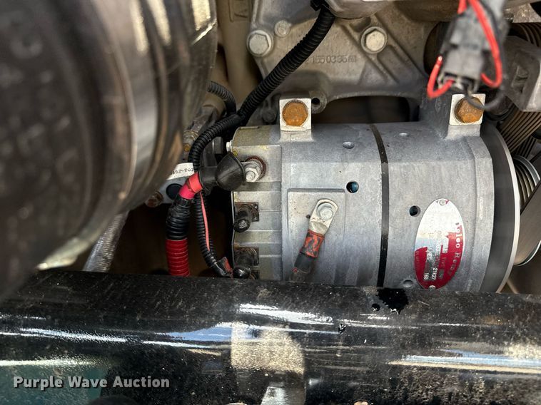 image for item EG5950 2015 Freightliner 114SD vacuum truck