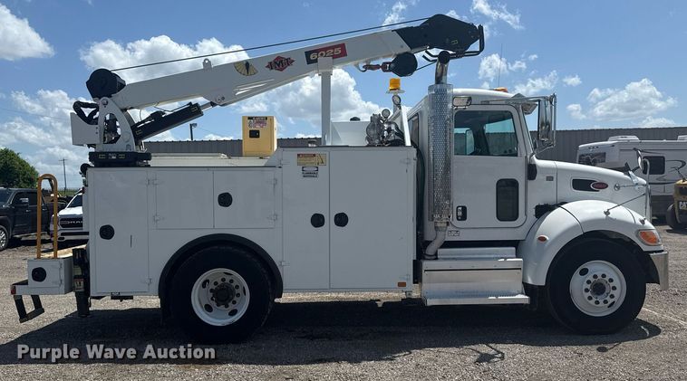 image for item EG5952 2019 Peterbilt 337 crane truck