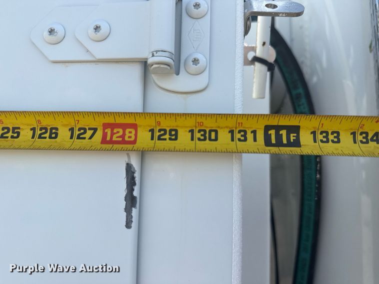 image for item EG5952 2019 Peterbilt 337 crane truck