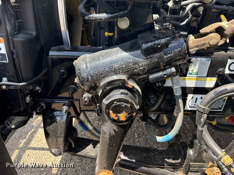 image for item EG5952 2019 Peterbilt 337 crane truck