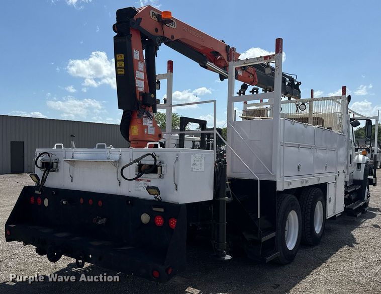 image for item EG5953 2012 International 7600 Crew Cab crane truck