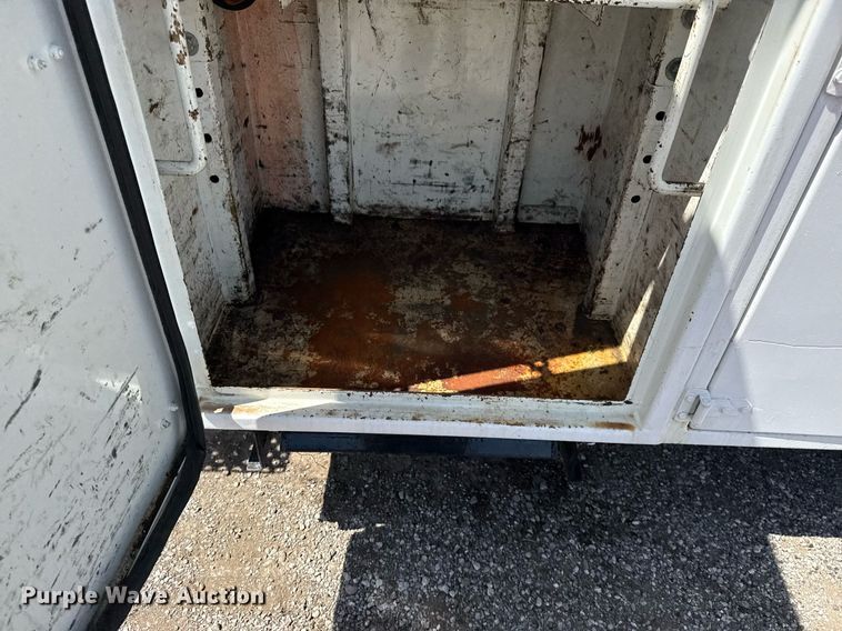 image for item EG5953 2012 International 7600 Crew Cab crane truck