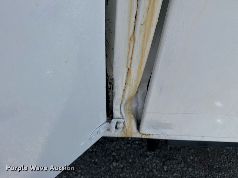 image for item EG5953 2012 International 7600 Crew Cab crane truck