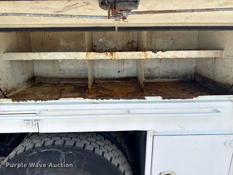 image for item EG5953 2012 International 7600 Crew Cab crane truck