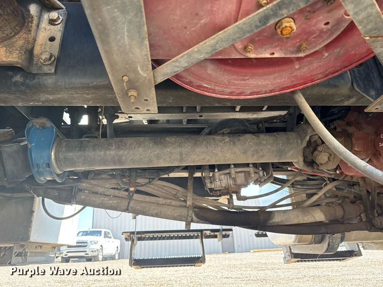 image for item EG5953 2012 International 7600 Crew Cab crane truck