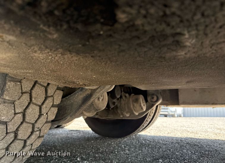 image for item EG5953 2012 International 7600 Crew Cab crane truck