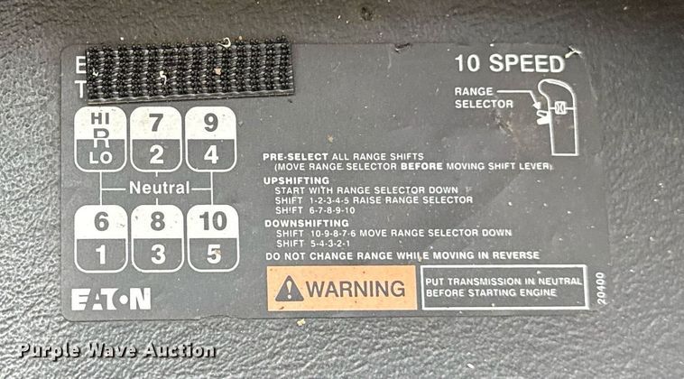 image for item EG5953 2012 International 7600 Crew Cab crane truck