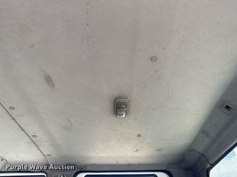 image for item EG5953 2012 International 7600 Crew Cab crane truck