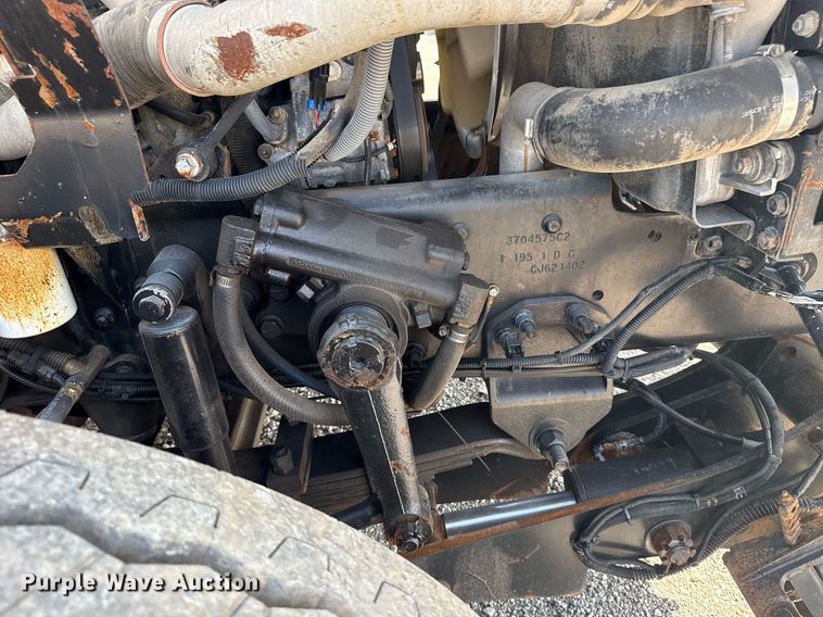 image for item EG5953 2012 International 7600 Crew Cab crane truck