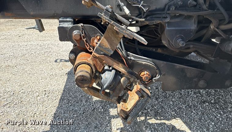 image for item EG5953 2012 International 7600 Crew Cab crane truck