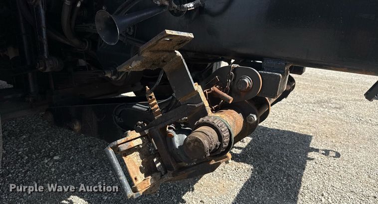 image for item EG5953 2012 International 7600 Crew Cab crane truck