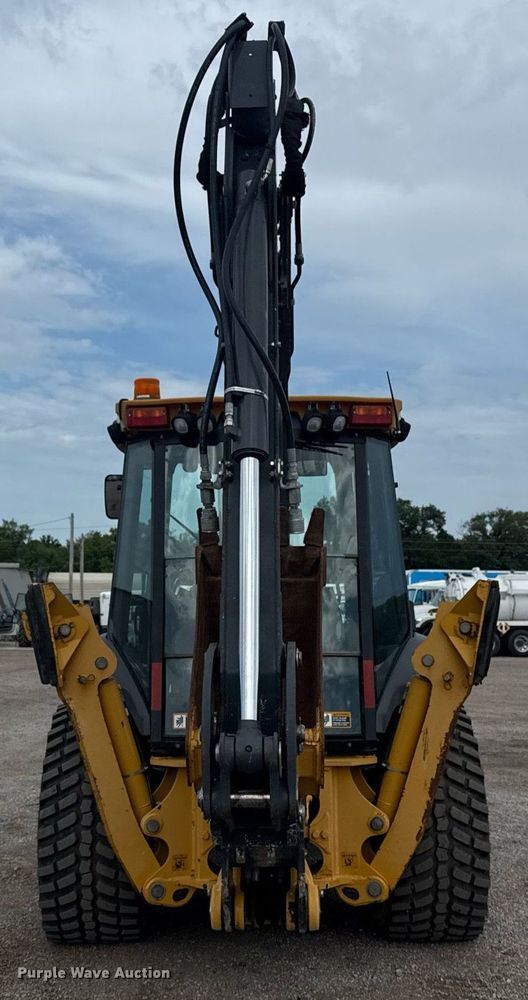 image for item EG5971 2015 John Deere 410K backhoe