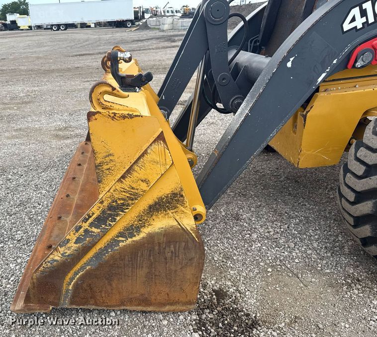 image for item EG5971 2015 John Deere 410K backhoe
