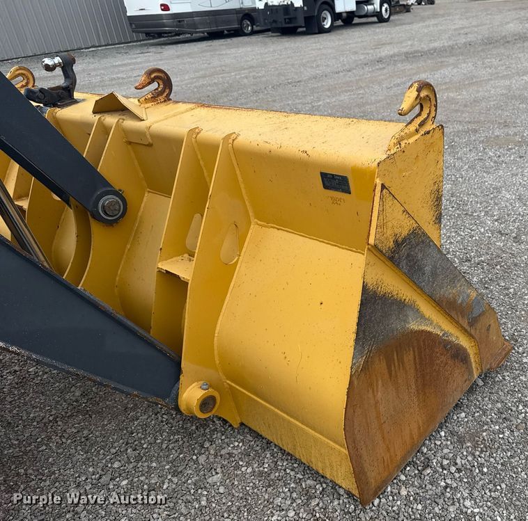 image for item EG5971 2015 John Deere 410K backhoe
