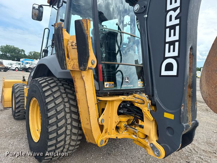 image for item EG5971 2015 John Deere 410K backhoe