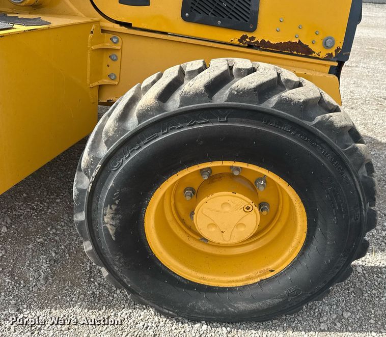 image for item EG5971 2015 John Deere 410K backhoe