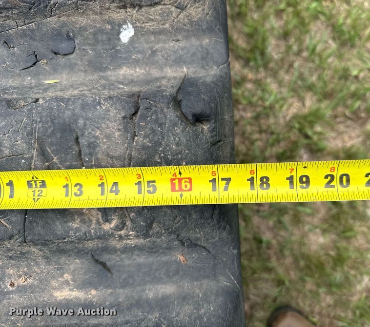 image for item EG6655 2) Caterpillar skid steer track assemblies