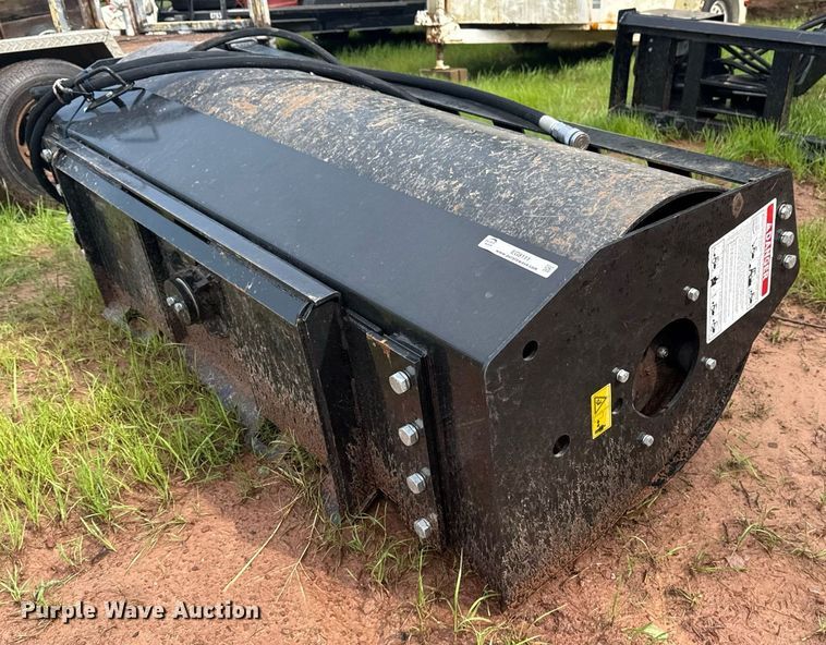 image for item EG8111 2023 Mower King SSVR72 skid steer vibratory roller