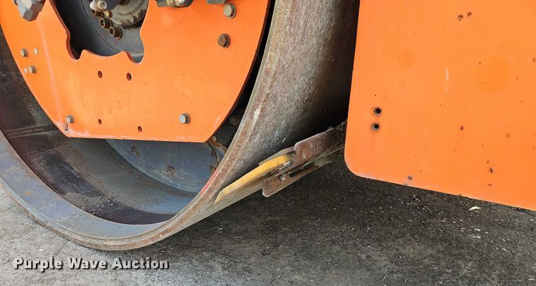 image for item EJ0133 2017 Hamm HD+ 90i VO-S double drum vibratory roller