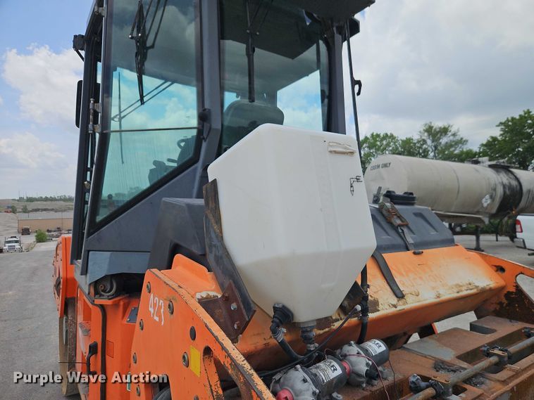 image for item EJ0134 Hamm HD70 combination roller