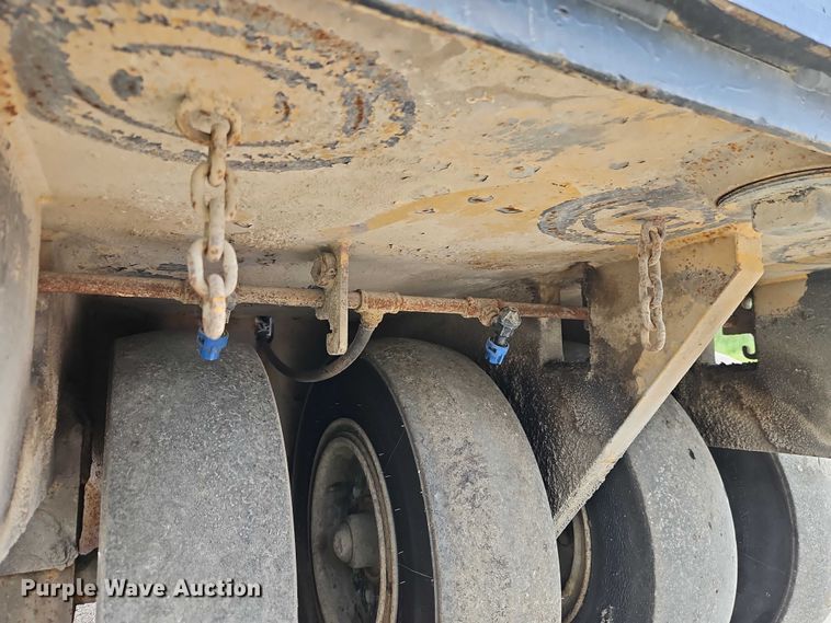 image for item EJ0135 Rosco Tru-Pac 915 pneumatic roller