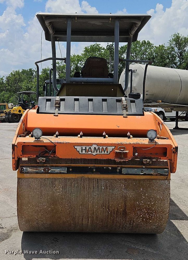 image for item EJ0136 2004 Hamm HD90 double drum vibratory roller