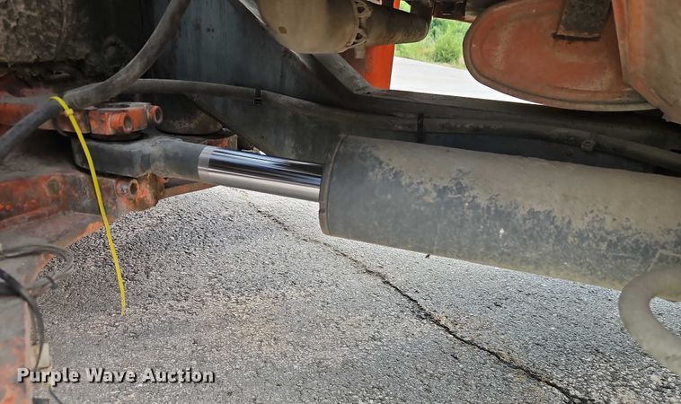 image for item EJ0136 2004 Hamm HD90 double drum vibratory roller