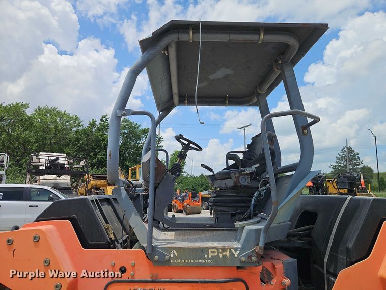 image for item EJ0136 2004 Hamm HD90 double drum vibratory roller