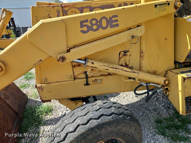 image for item EJ0140 Case 580E backhoe