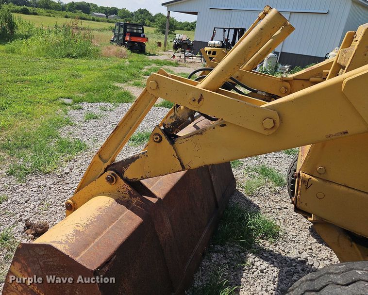 image for item EJ0140 Case 580E backhoe