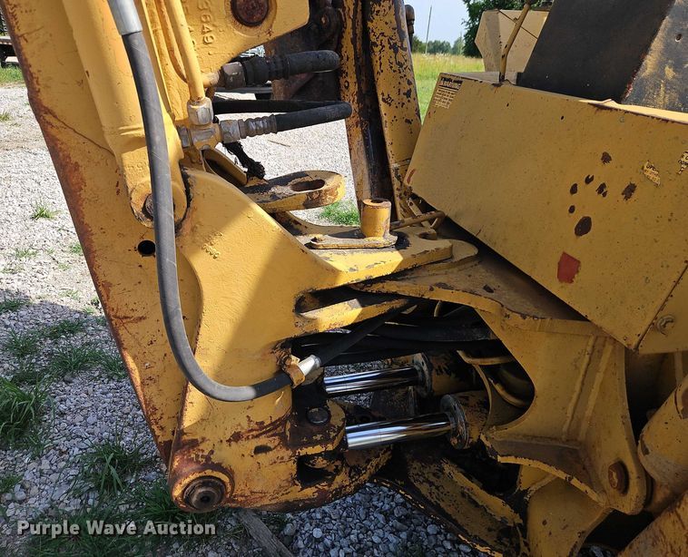 image for item EJ0140 Case 580E backhoe