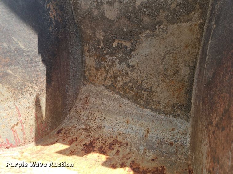 image for item EJ0140 Case 580E backhoe