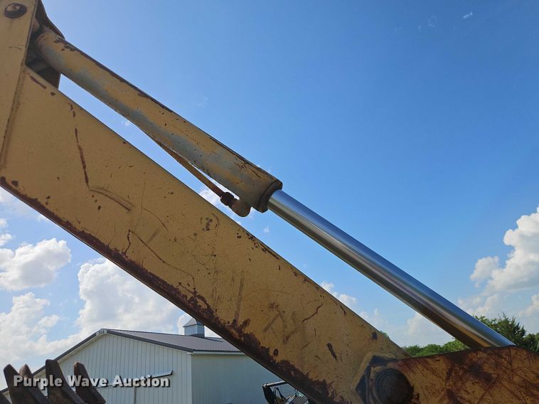 image for item EJ0140 Case 580E backhoe