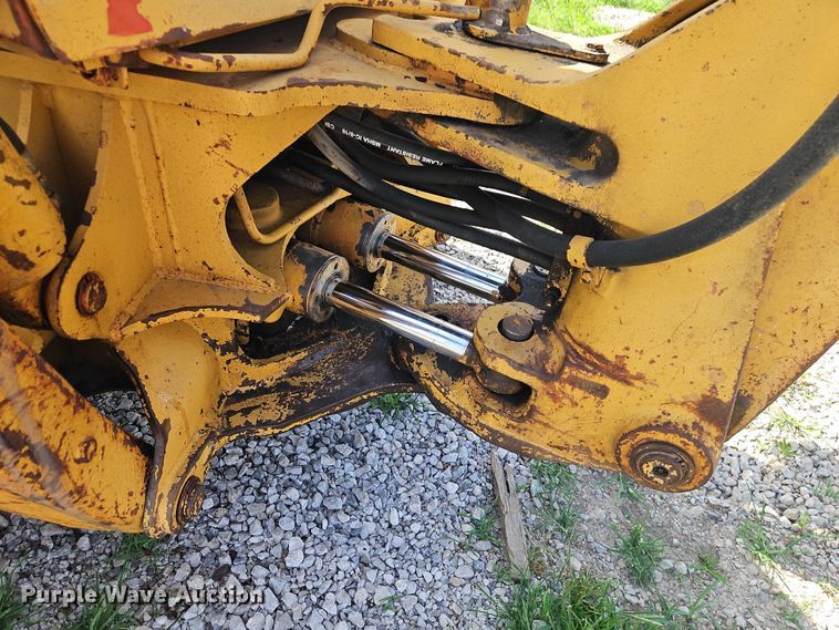 image for item EJ0140 Case 580E backhoe