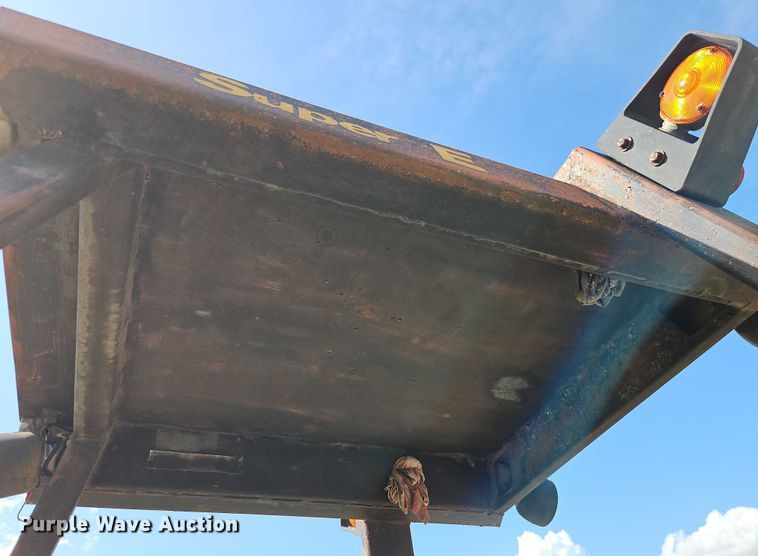 image for item EJ0140 Case 580E backhoe