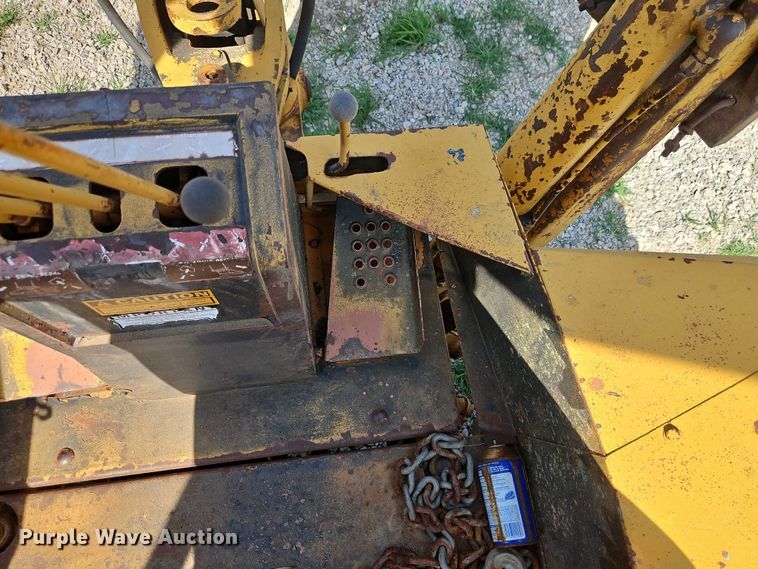 image for item EJ0140 Case 580E backhoe