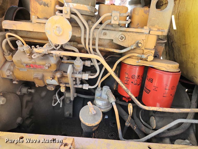 image for item EJ0140 Case 580E backhoe